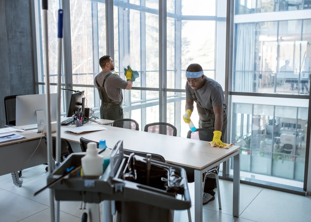 bueroreinigung-js-reinigung Büroreinigung, Arbeitsplatzreinigung, Schreibtischreinigung, Desinfektionen, Sauberkeit am Arbeitsplatz, Fensterreinigung, Glasreinigung, Unterhaltsreinigung, Joseph Sarr, JS-Gebäudereinigung, Glas- und Gebäudereinigung Seelze und Umland